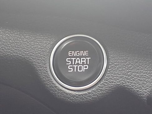Certified 2024 Kia Forte GT-Line FWD image 9