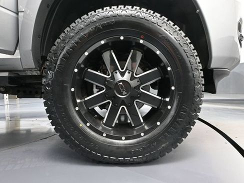 Used 2022 RAM 2500 Laramie AWD/4WD image 18