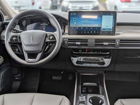 New 2026 Lincoln Corsair Premiere AWD/4WD image 5