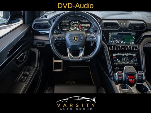 Used 2022 Lamborghini Urus image 9