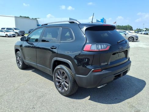 Used 2021 Jeep Cherokee Latitude Lux 80th Anniv w/ Quick Order Package 26U 80TH AWD/4WD image 3
