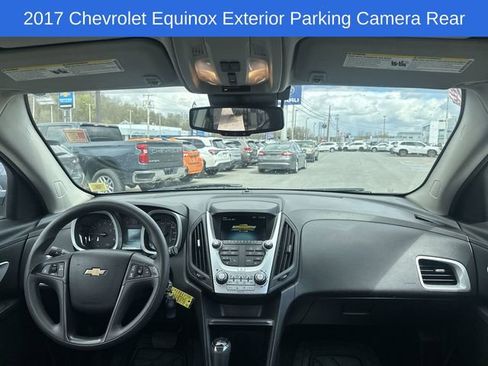 Used 2017 Chevrolet Equinox LS AWD/4WD image 20