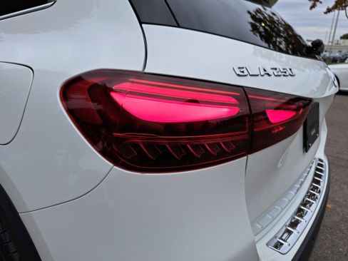 Certified 2025 Mercedes-Benz GLA 250 4MATIC image 35