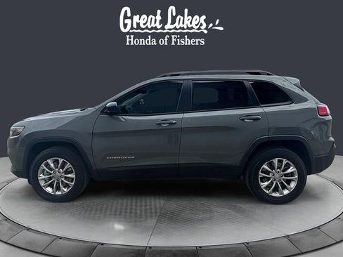 Used 2022 Jeep Cherokee Latitude Lux image 2