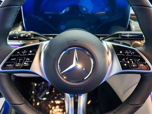 New 2026 Mercedes-Benz GLC 300 4MATIC image 12