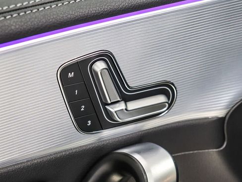 Certified 2023 Mercedes-Benz CLA 250 image 21