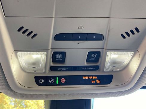 Used 2023 GMC Acadia Denali w/ Trailering Package image 19