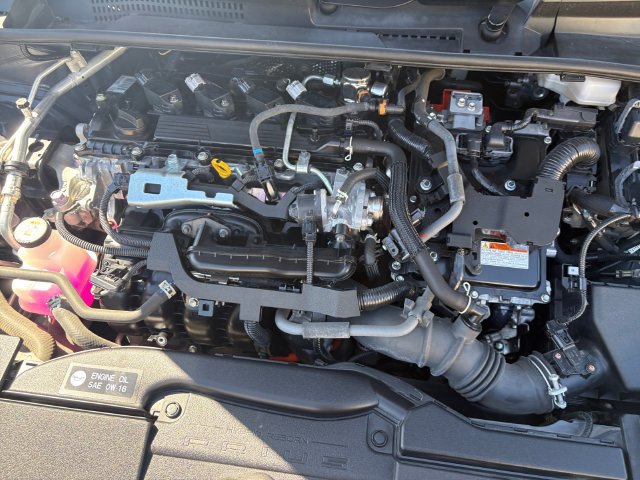 Certified 2024 Toyota Prius LE FWD image 9