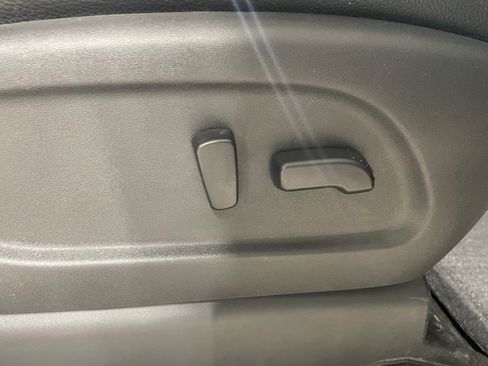 Used 2016 Nissan Titan PRO-4X image 26