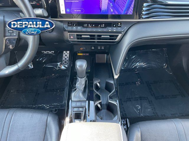 Used 2025 Toyota Camry XSE AWD/4WD image 13