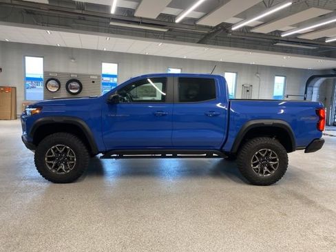 New 2026 Chevrolet Colorado ZR2 w/ Technology Package AWD/4WD image 9