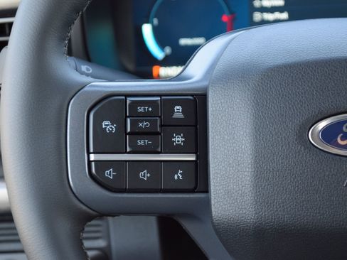 New 2026 Ford F350 Lariat w/ Lariat Ultimate Package image 9