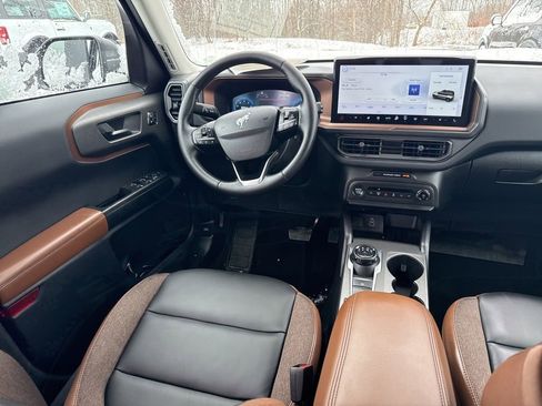 Used 2025 Ford Bronco Sport Outer Banks image 12