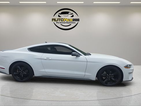 Used 2021 Ford Mustang Coupe w/ Equipment Group 101A RWD image 8