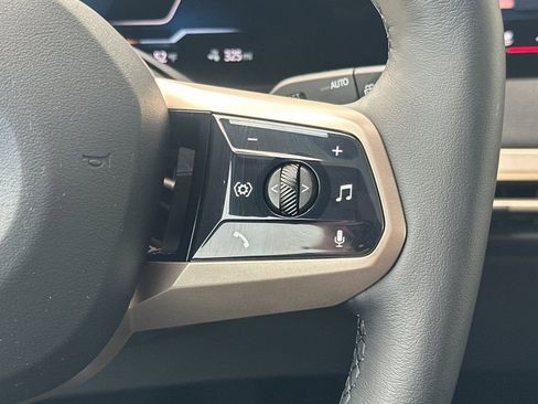 New 2026 BMW iX xDrive60 w/ Premium Package image 25