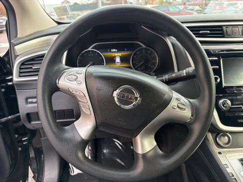 Used 2016 Nissan Murano S image 18