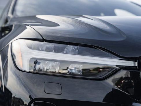 New 2026 Volvo XC60 B5 Plus w/ Protection Package Premier image 13