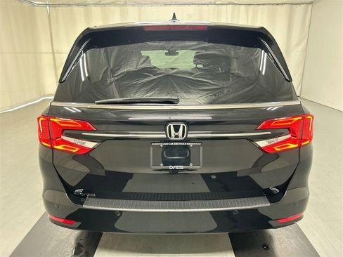 Used 2024 Honda Odyssey Elite image 23