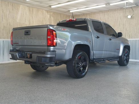 Used 2021 Chevrolet Colorado LT w/ Redline Special Edition AWD/4WD image 10