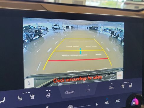 Used 2024 Lexus NX 350 AWD image 33