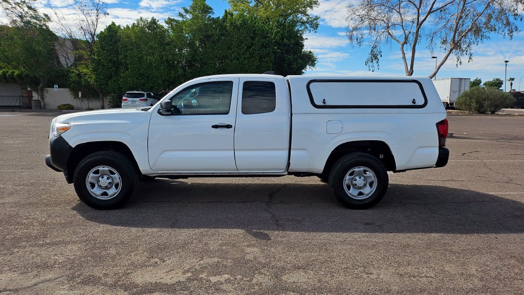 Used 2023 Toyota Tacoma SR RWD image 7