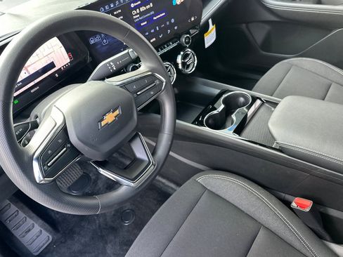 Used 2026 Chevrolet Blazer EV LT image 11