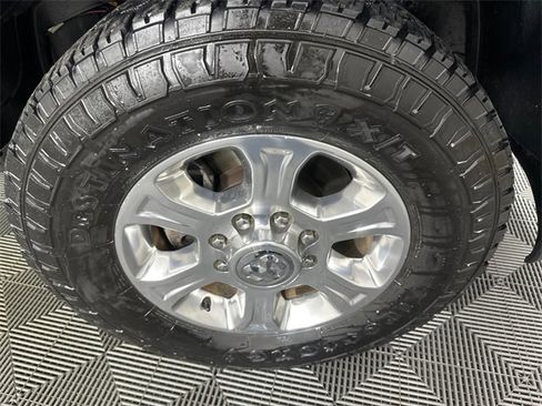 Used 2019 RAM 3500 Big Horn image 11