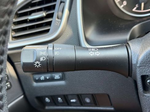 Used 2020 Nissan Murano SL w/ Moonroof Package AWD/4WD image 24