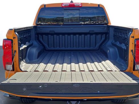 Used 2026 Chevrolet Colorado W/T w/ WT Custom Package RWD image 9