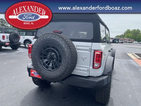 New 2026 Ford Bronco 4-Door AWD/4WD image 6
