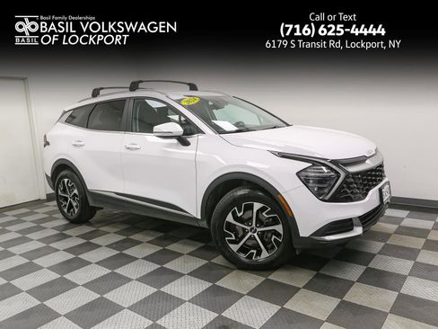 Used 2024 Kia Sportage EX AWD/4WD image 1