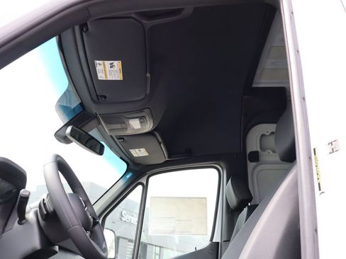 New 2025 Mercedes-Benz Sprinter 2500 image 39
