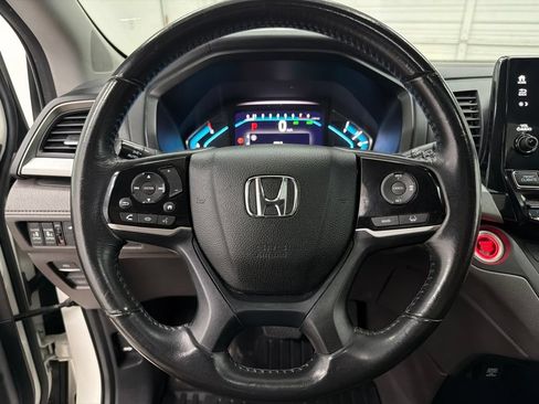 Used 2018 Honda Odyssey EX-L image 16