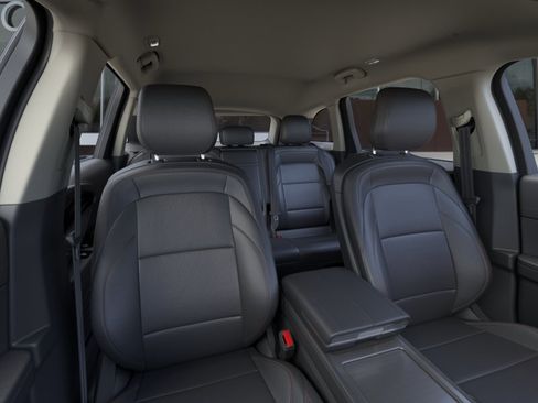 New 2026 Lincoln Nautilus Premier w/ Jet Appearance Package AWD/4WD image 10