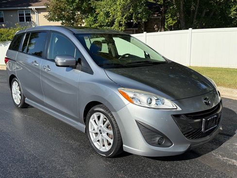 Used 2014 MAZDA MAZDA5 Grand Touring image 10
