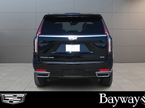Used 2023 Cadillac Escalade Premium Luxury image 6