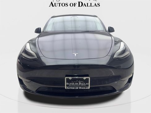 Used 2024 Tesla Model Y Long Range image 3