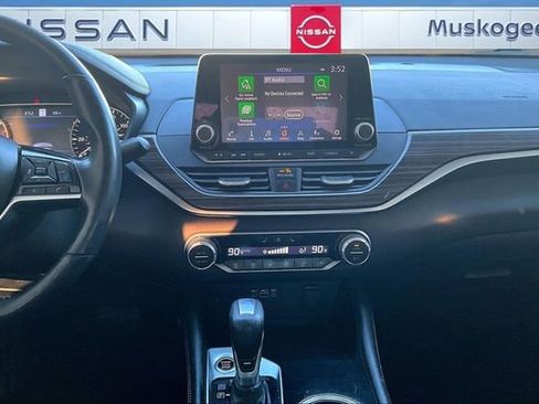 Used 2022 Nissan Altima 2.5 SL image 9