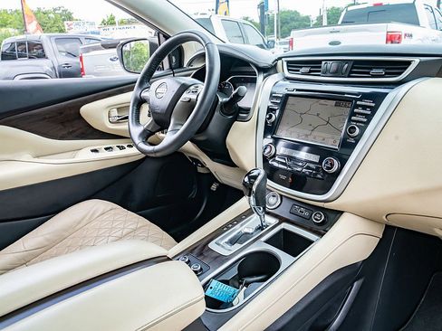 Used 2020 Nissan Murano Platinum FWD image 20