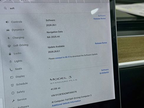 Used 2021 Tesla Model 3 Standard Range Plus RWD image 18