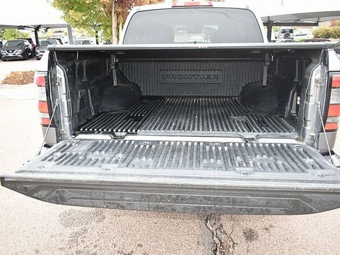 Certified 2023 Nissan Frontier SV image 14