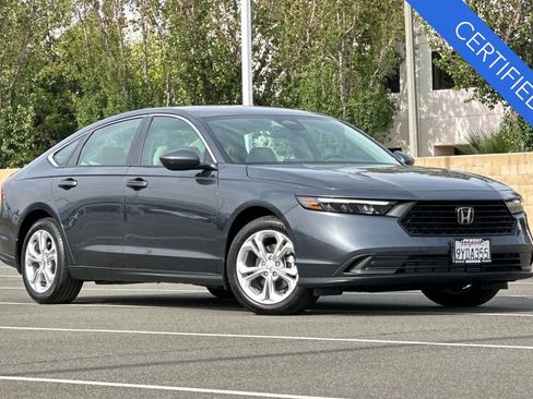 Certified 2025 Honda Accord LX image 2
