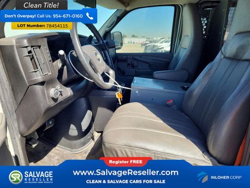 Used 2013 Chevrolet Express 2500 image 9