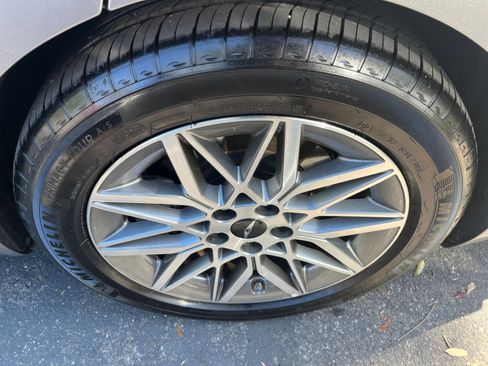 Used 2026 Genesis G80 2.5T AWD/4WD image 32