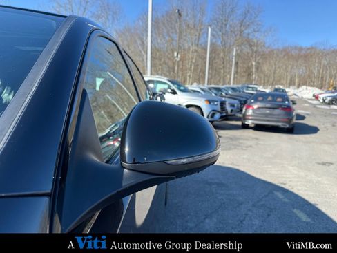 Certified 2023 Mercedes-Benz C 300 4MATIC Sedan image 11