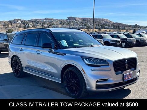 Used 2023 Lincoln Aviator Reserve w/ Equipment Group 201A image 9