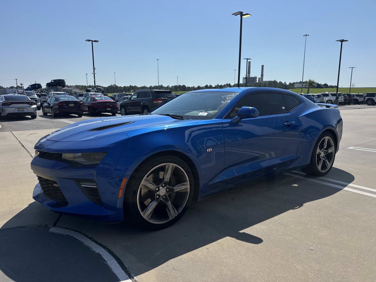Used 2017 Chevrolet Camaro SS RWD image 3