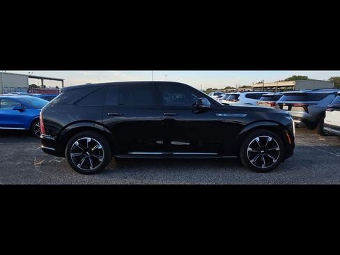 Used 2025 Cadillac Escalade IQ Sport 2 image 6