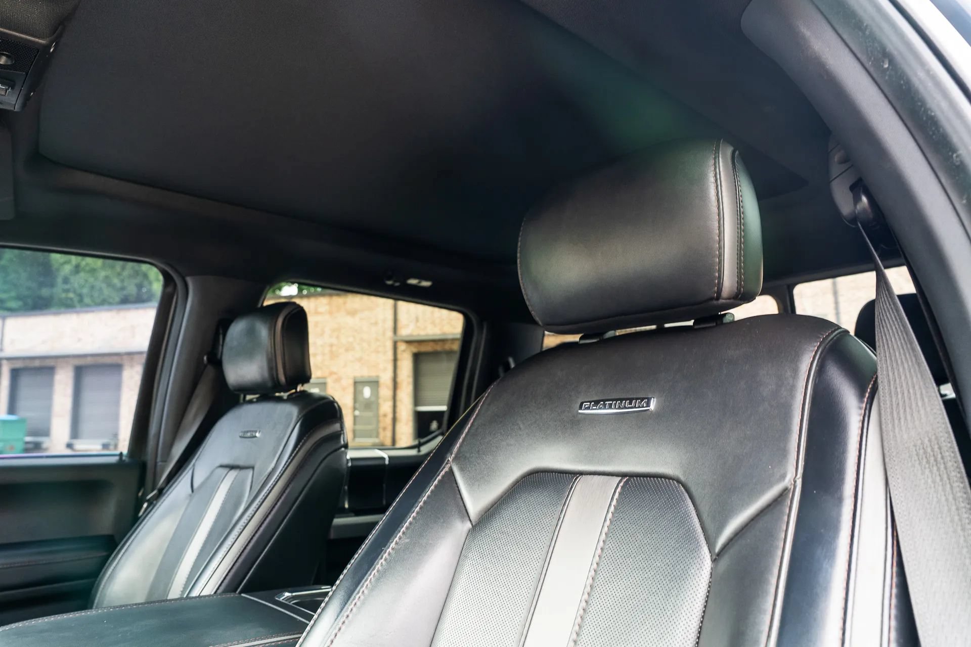 Used 2019 Ford F350 Platinum w/ Platinum Ultimate Package AWD/4WD image 22