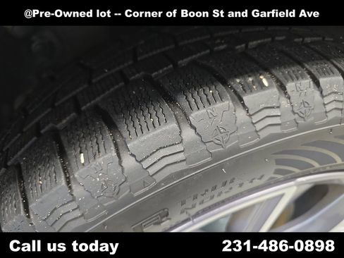 Used 2020 Honda CR-V Touring image 11